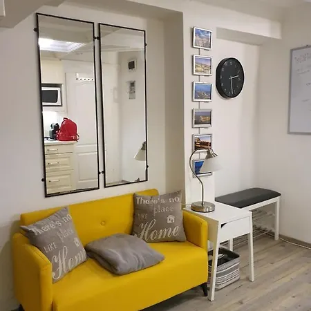 Cozy Loft Studio